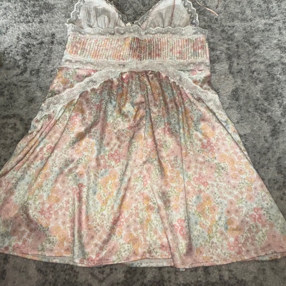 NWT For Love and Lemons Dress Size: Large - Picture 6 of 7